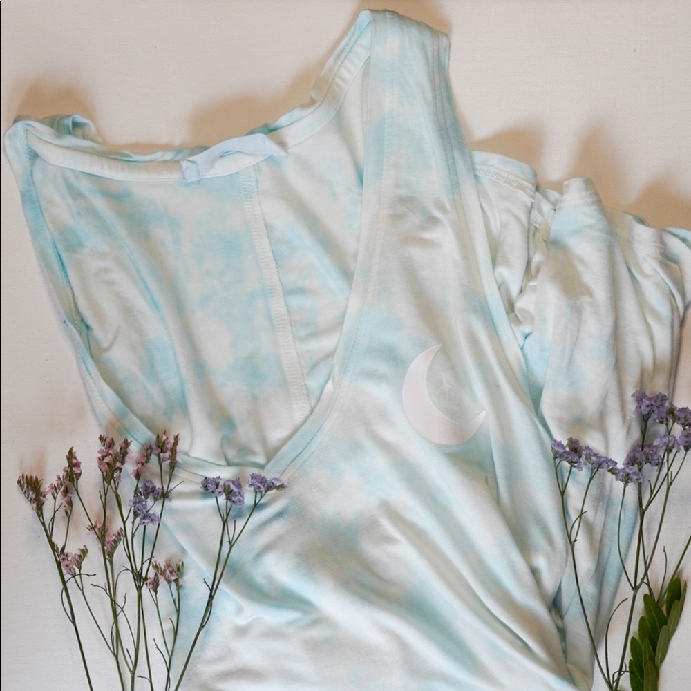 Blue Tie Dye Tank Top!
